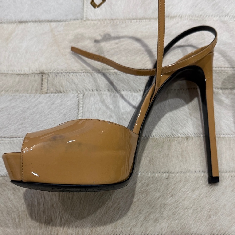 Saint Laurent Nude Patent Leather Platform Peep-Toe Slingback Heels - Picture 5 of 16